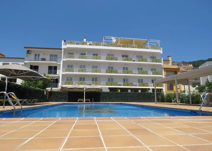 Hotel Santa Anna L'Estartit photo