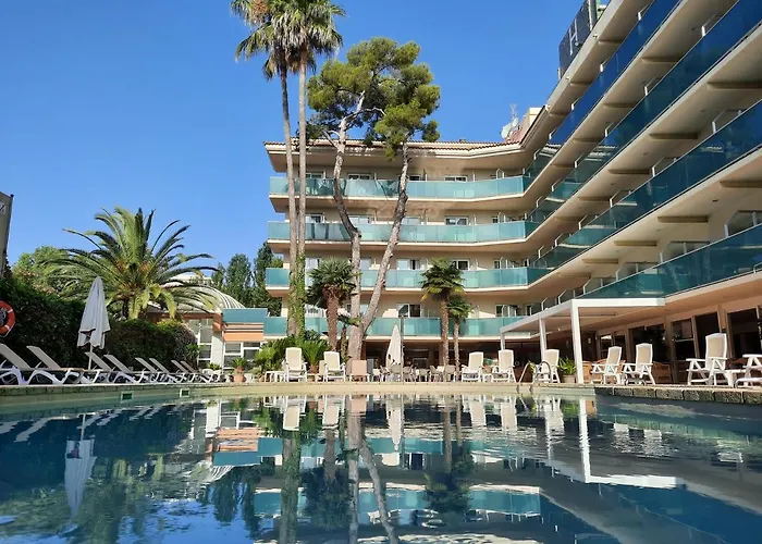 Hotel Canada Palace Calafell photo