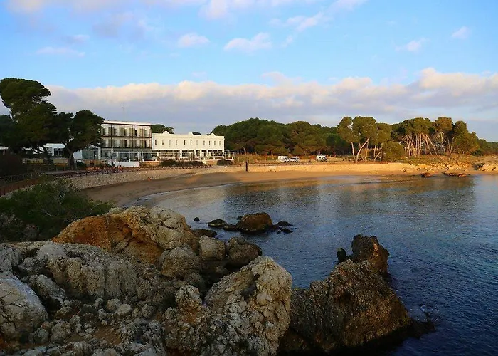 Hostal Empuries L'Escala photo