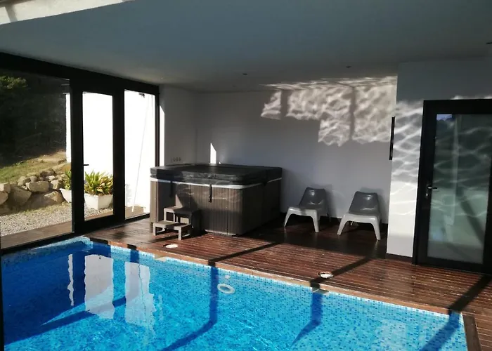 Casa Ceca De La Playa Y Barcelona, Con Piscina Climatizada Y Jacuzzi Villa Vallromanes photo
