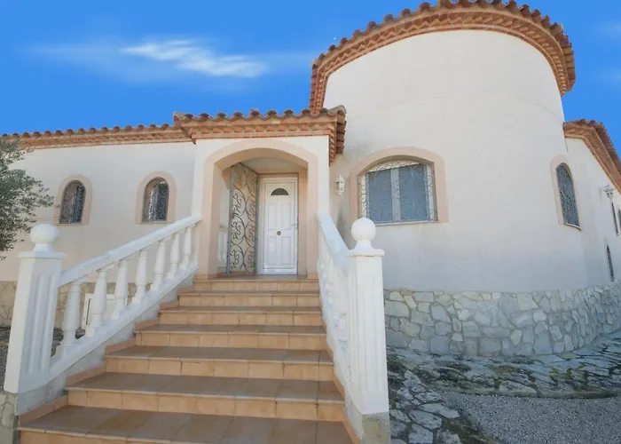 Villa Nicole L'Ampolla képek