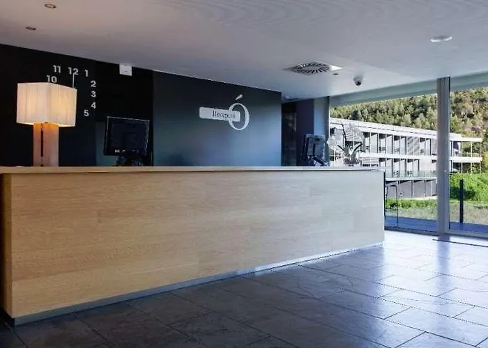 Hotel Mon - Mon Sant Benet Sant Fruitos de Bages photo