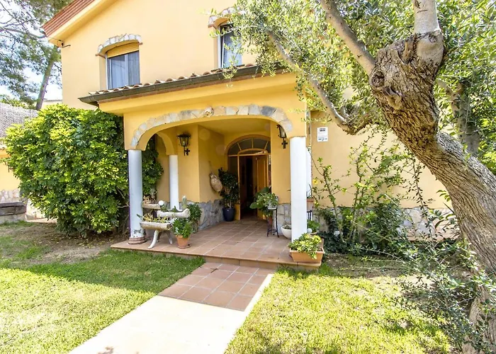 Catalunya Casas Spacious, Sublime Villa Just 15Km To Barcelona! Torrelles De Llobregat 사진