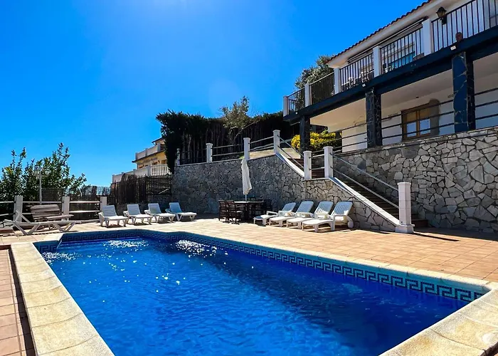 Vivalidays Casa Ricardo Villa Sant Cebria de Vallalta photo