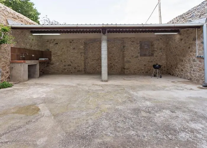 Photo de Can Talena Turisme Pont de Molíns