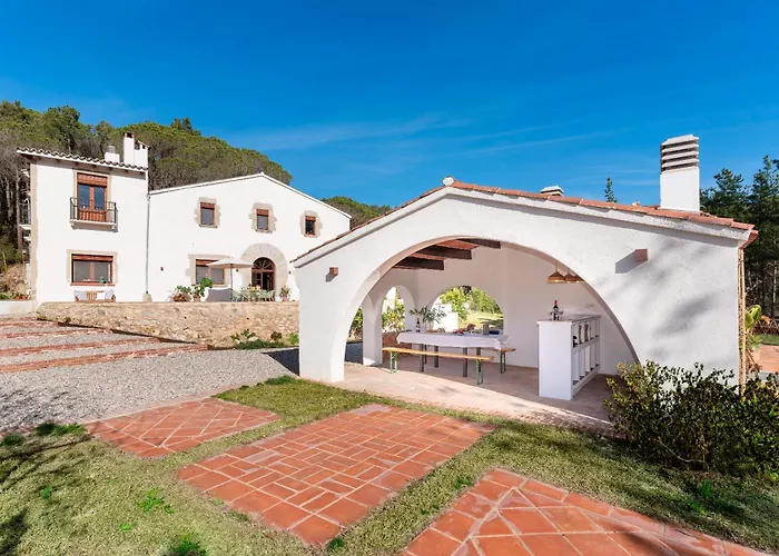 Gallinero - Familienfreundliches Appartment In Katalanischer Masia Sant Iscle De Vallalta photo