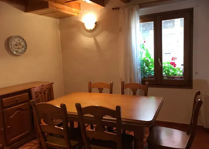 Habitatge Familiar De Can Bota Batllo 세트카세스 사진