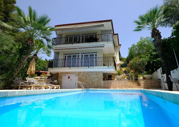 Villa Porta Caeli Tarragona photo