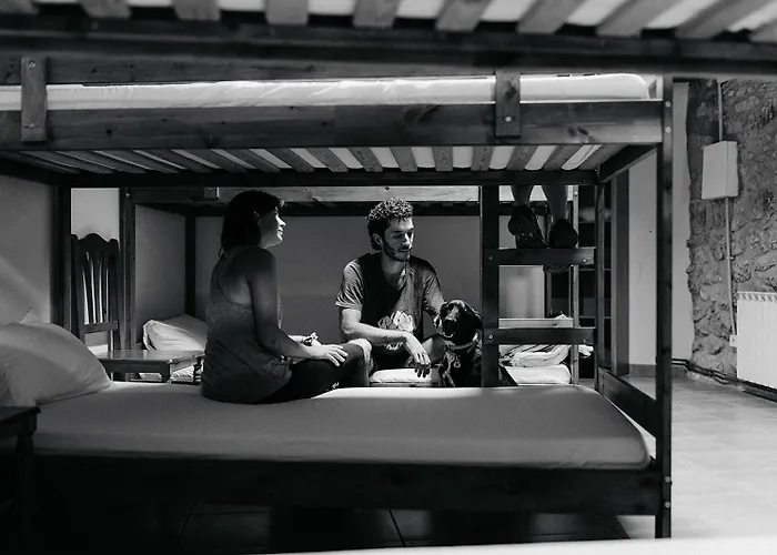 Hostel El Refugi Arboli Foto