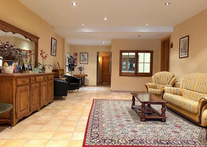 Maçanet de Cabrenys Apartamentos Cal Ratero תמונה