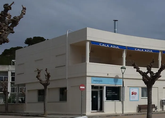 Apartamentos Cala Azul La Mora photo