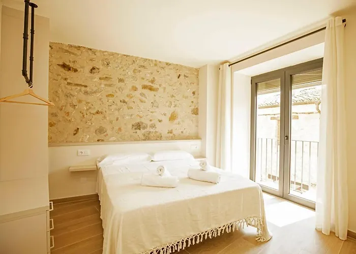 Apartamento en el Pont Vell Besalú foto