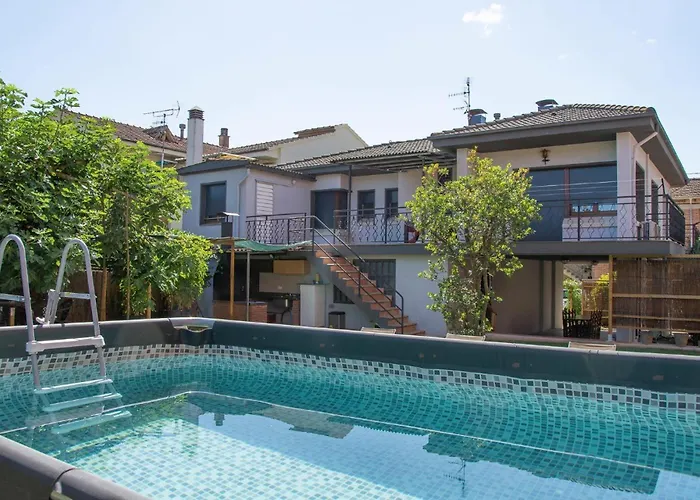 Ca La Rosita Villa Sant Jaume de Llierca fotoğrafı