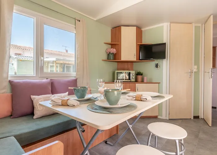 Hotel Nomad HAUX L'Escala 0 foto