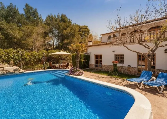 הוילה Bellvei del Penedes Escapada Con Piscina Climatizada Y Area Infantil תמונה