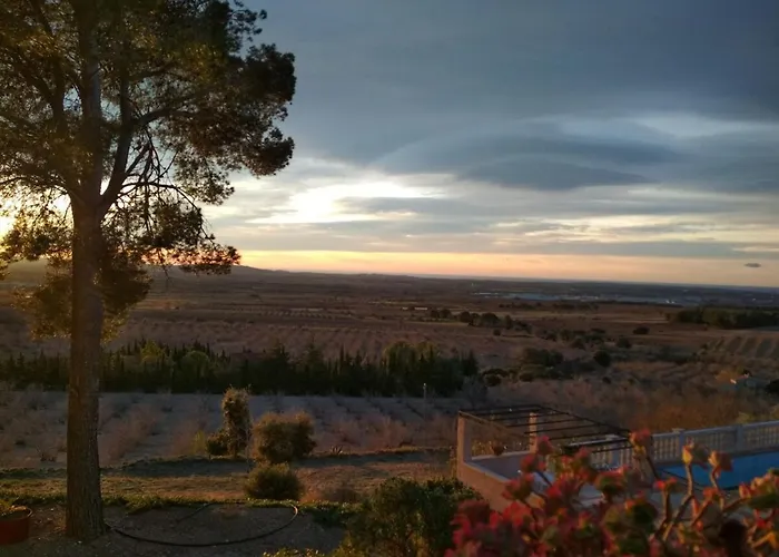 הוילה Fontscaldes La Muntanera תמונה