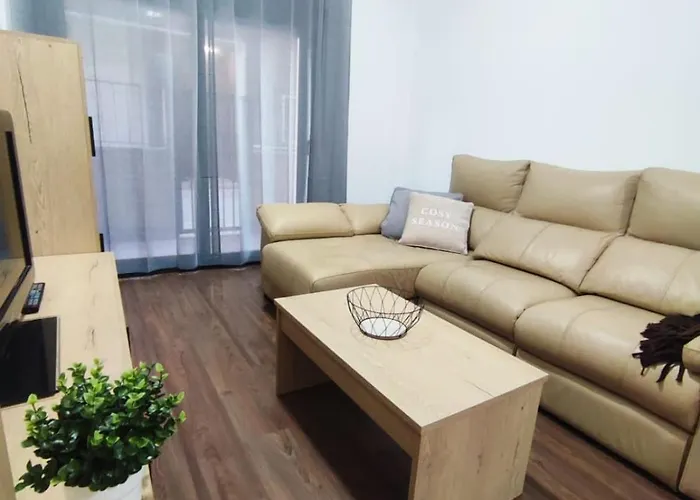 3 Bedroom Apartment 20 Minutes From Lleida - Families & Professionals Bellcaire de Urgel képek