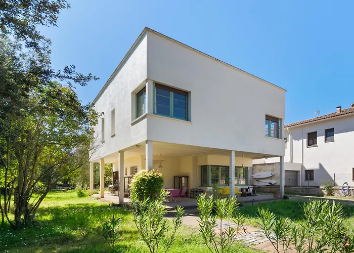 صورة فيلا Moderna Casa Luminosa Con Gran Jardin En Begues