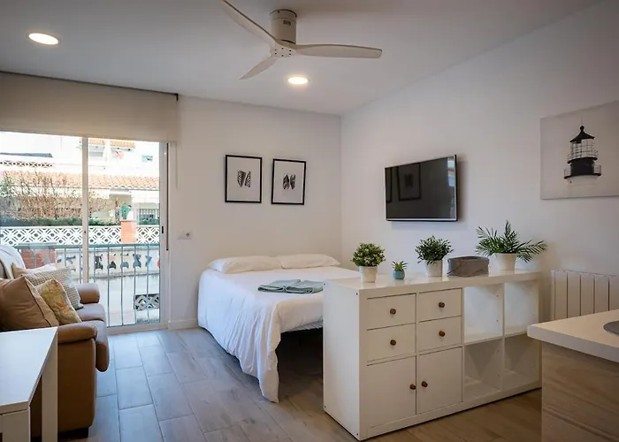 At056 Renovated Studio 15 Min From The Beach Torredembarra foto