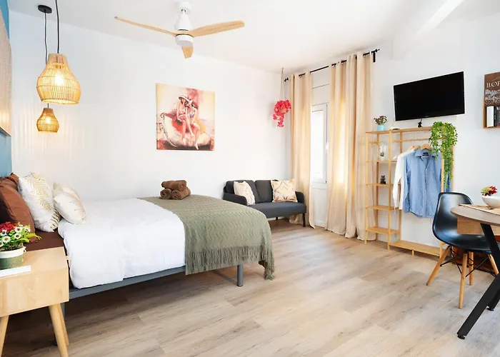 foto di Estudio Nuevo Para 2 Personas A 20' Barcelona Centro Y A 10' Playa Sant Adrià de Besòs