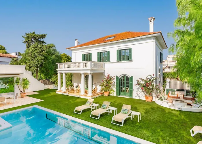 Villa De Los Leones In Heart Of Sitges By Beach And Town With A/C And Games képek