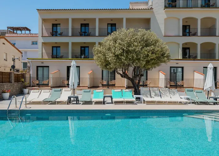 Hotel Coral Boutique By Gaiarooms L'Estartit képek