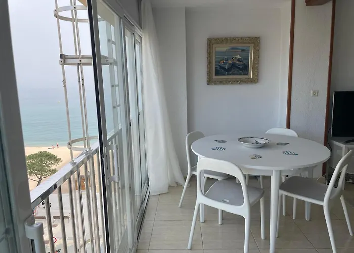 صورة Apartamento Con Vistas Laterales Al Mar En Platja بلاتجا ذارو
