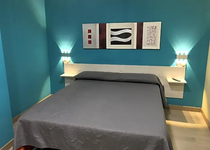 Hostal Manila Manresa fotoğrafı
