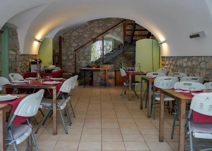 Hostel La Rectoria Albanya zdjęcie