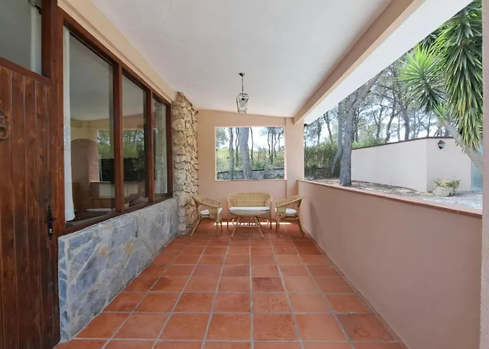 Фото Вилла Casa Con Gran Piscina A 10Min De Sitges Каньельес