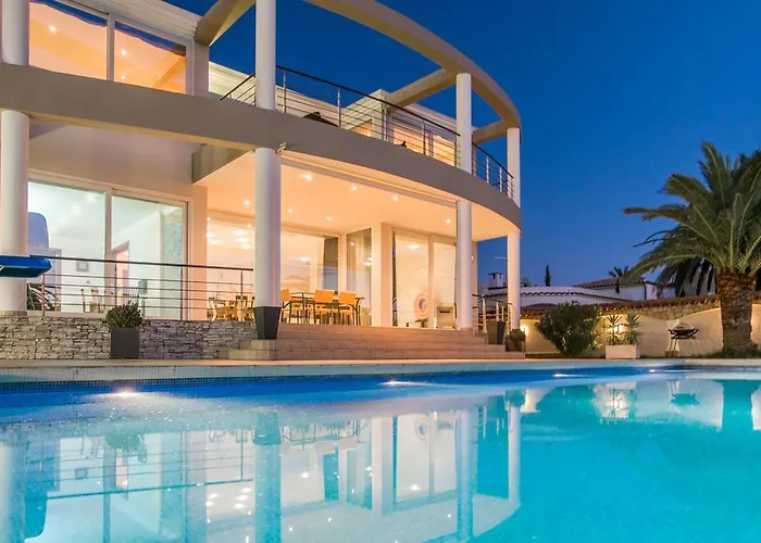 Bed & Breakfast Pani Empuriabrava photo