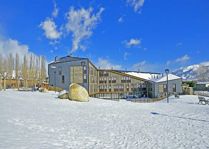 Campus Cerdanya Hotel Puigcerda photo