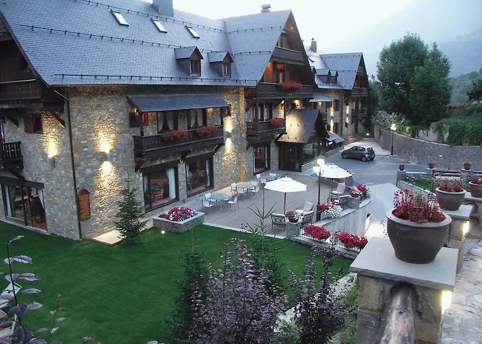 Hotel Yoy Tredos photo