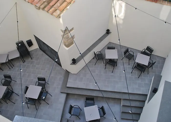 Hostal Universitat Cervera  photo