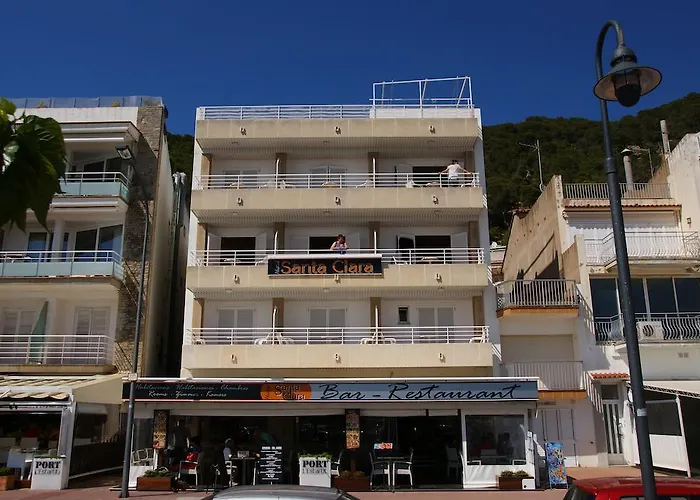 Hostal Santa Clara L'Estartit photo