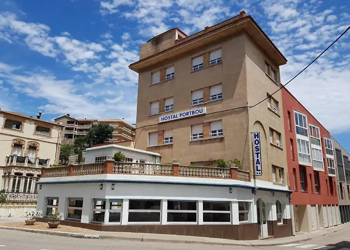 Hostal Portbou photo