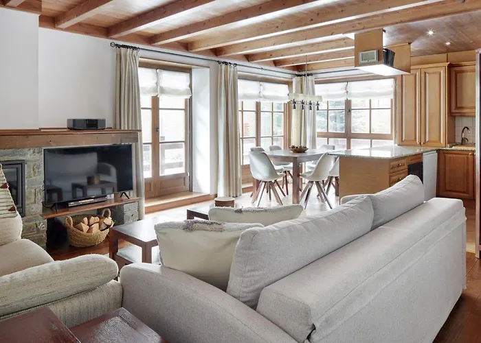 Val De Ruda 64 By Feelfree Rentals Naut Aran photo